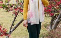 老太太bgmbgmbgm视频